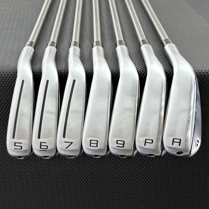 TAYLORMADE P790 2025 IRON SET