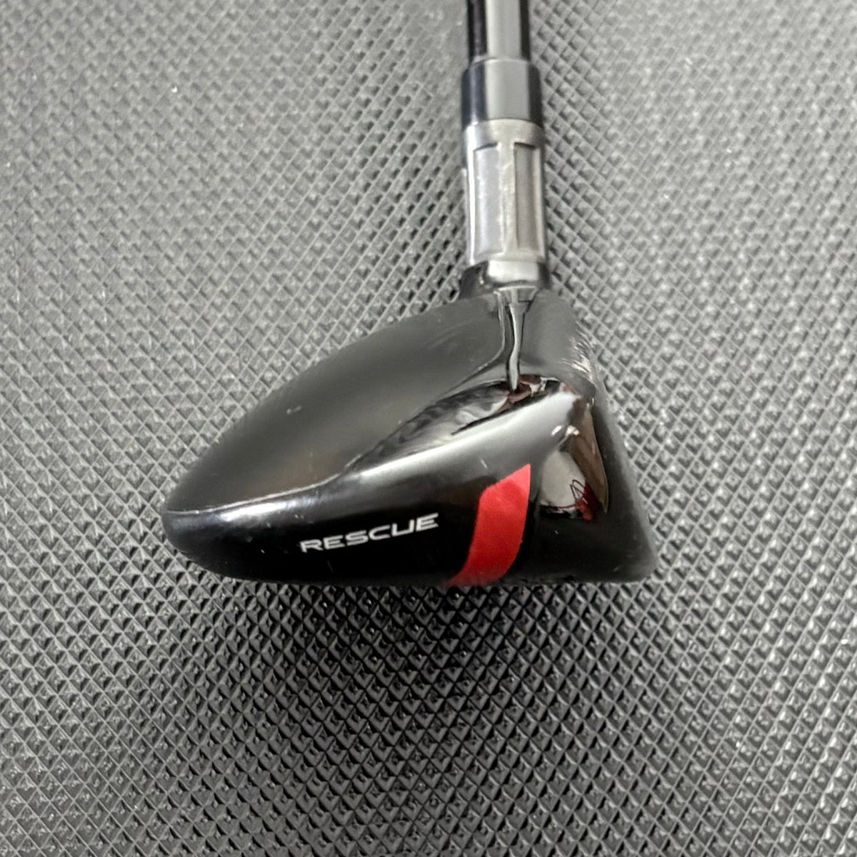 TAYLORMADE STEALTH RESCUE 3 HYBRID (19 DEGREE) + HEADCOVER