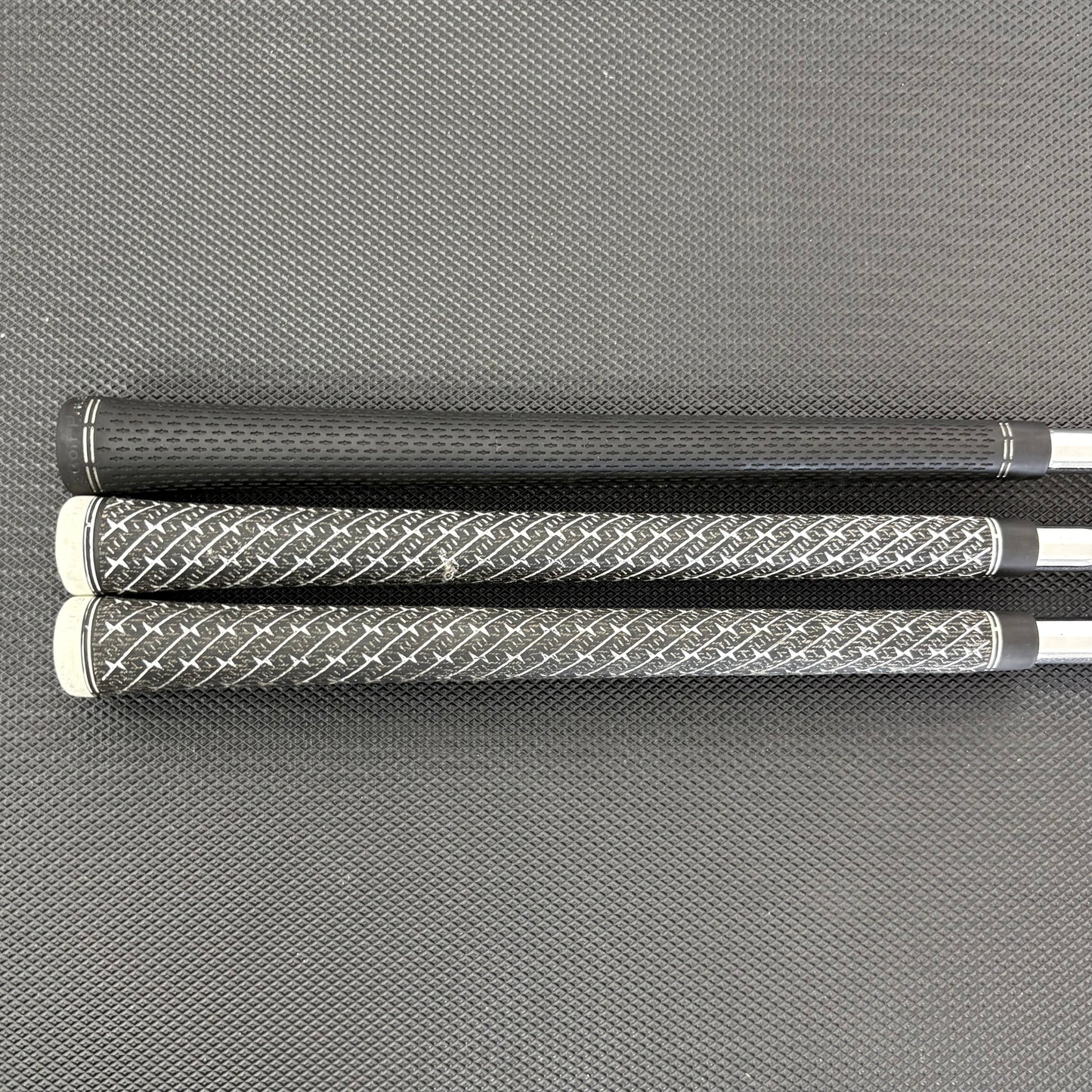 CLEVELAND RTZ TOUR SATIN WEDGE SET