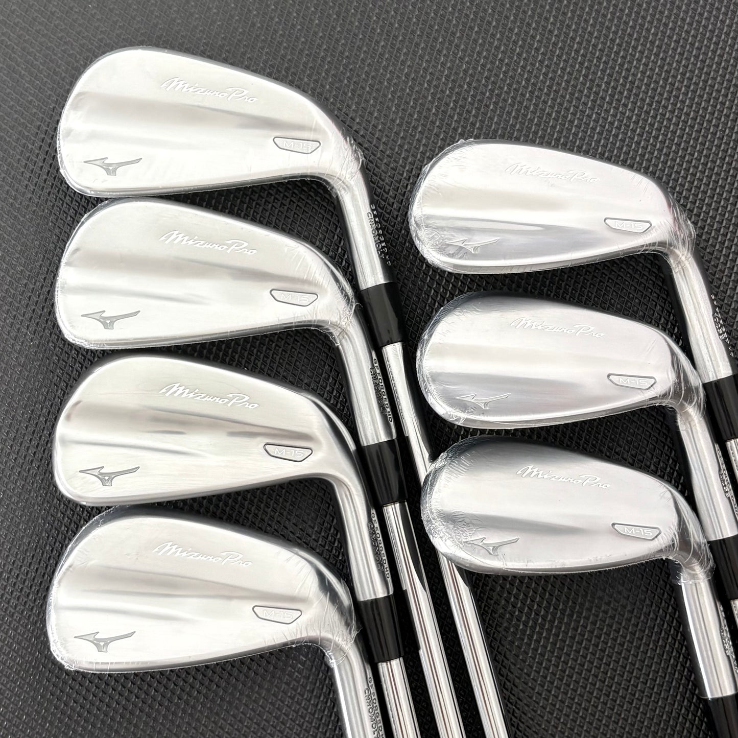 NEW MIZUNO PRO M-15 IRON SET