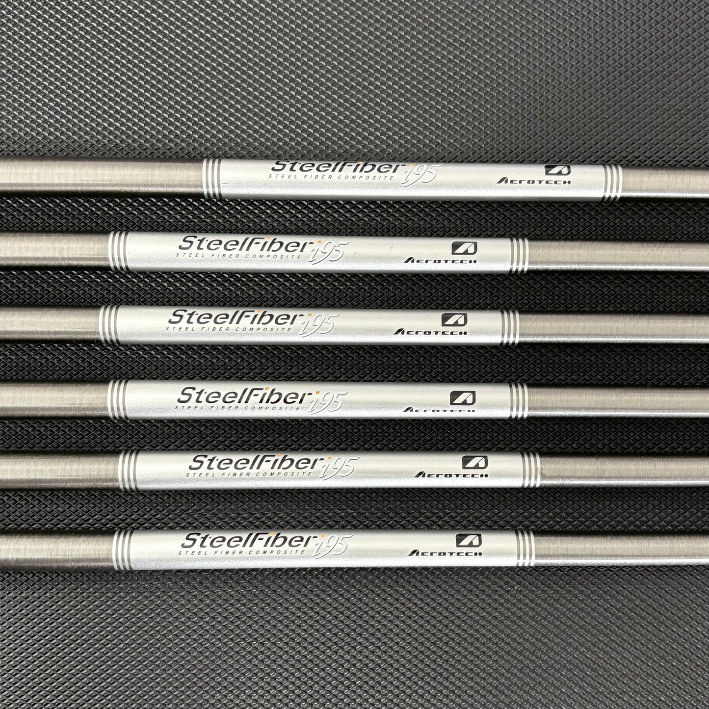 CALLAWAY APEX 2019 IRON SET