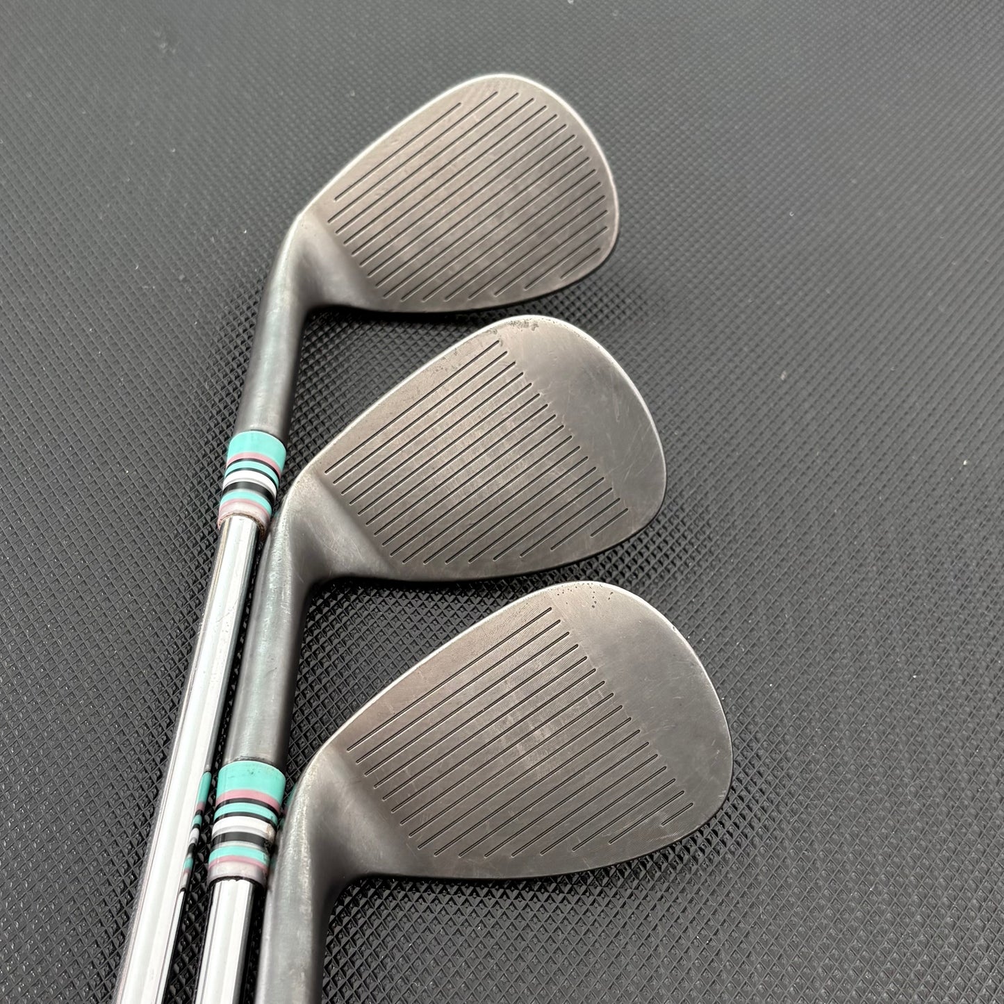 COBRA KING SB BLACK WEDGE SET