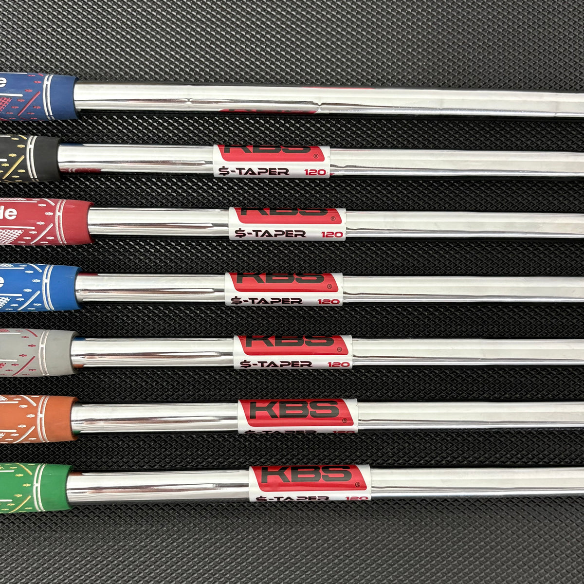 TAYLORMADE P760 IRON SET
