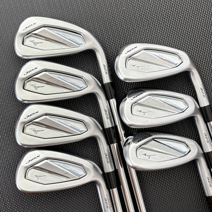 MIZUNO JPX 925 HOT METAL IRON SET