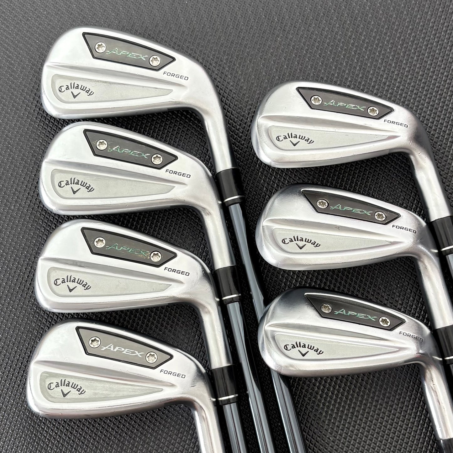 CALLAWAY APEX AI300 IRON SET