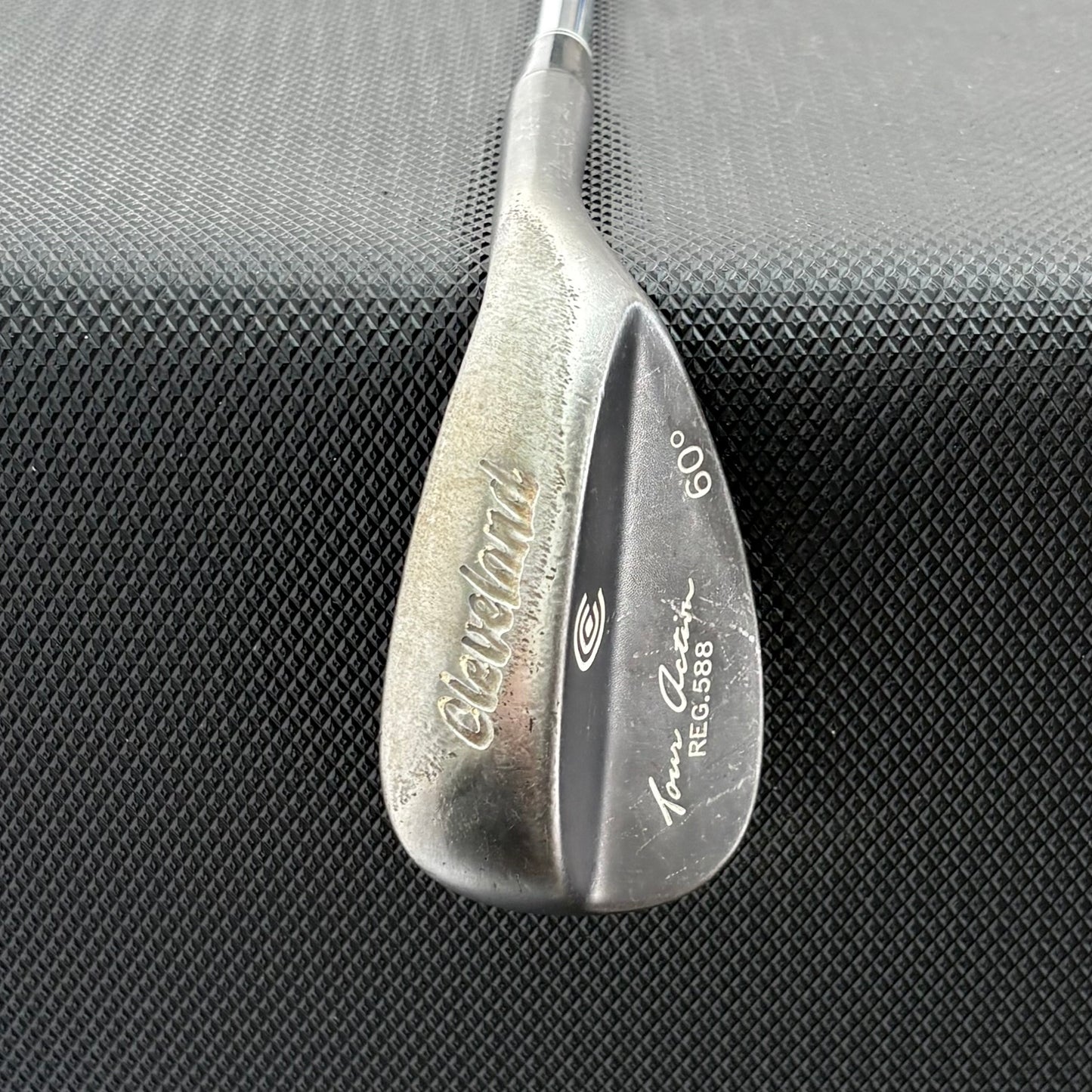 CLEVELAND 588 GUNMETAL WEDGE (60 DEGREE)