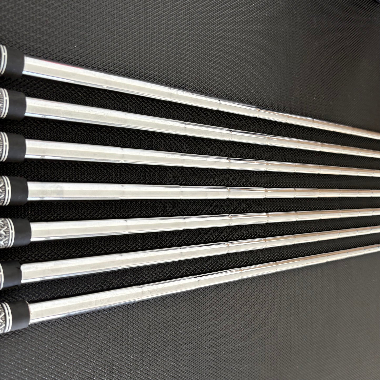MIZUNO PRO 223 IRON SET