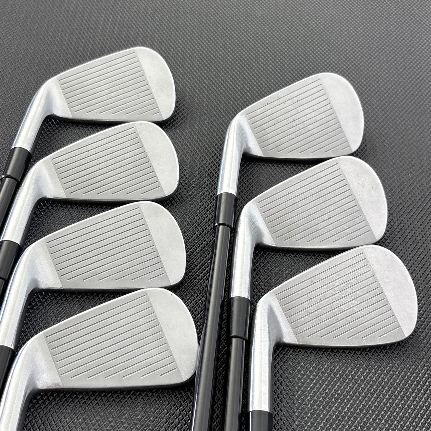 TAYLORMADE P770 2024 IRON SET