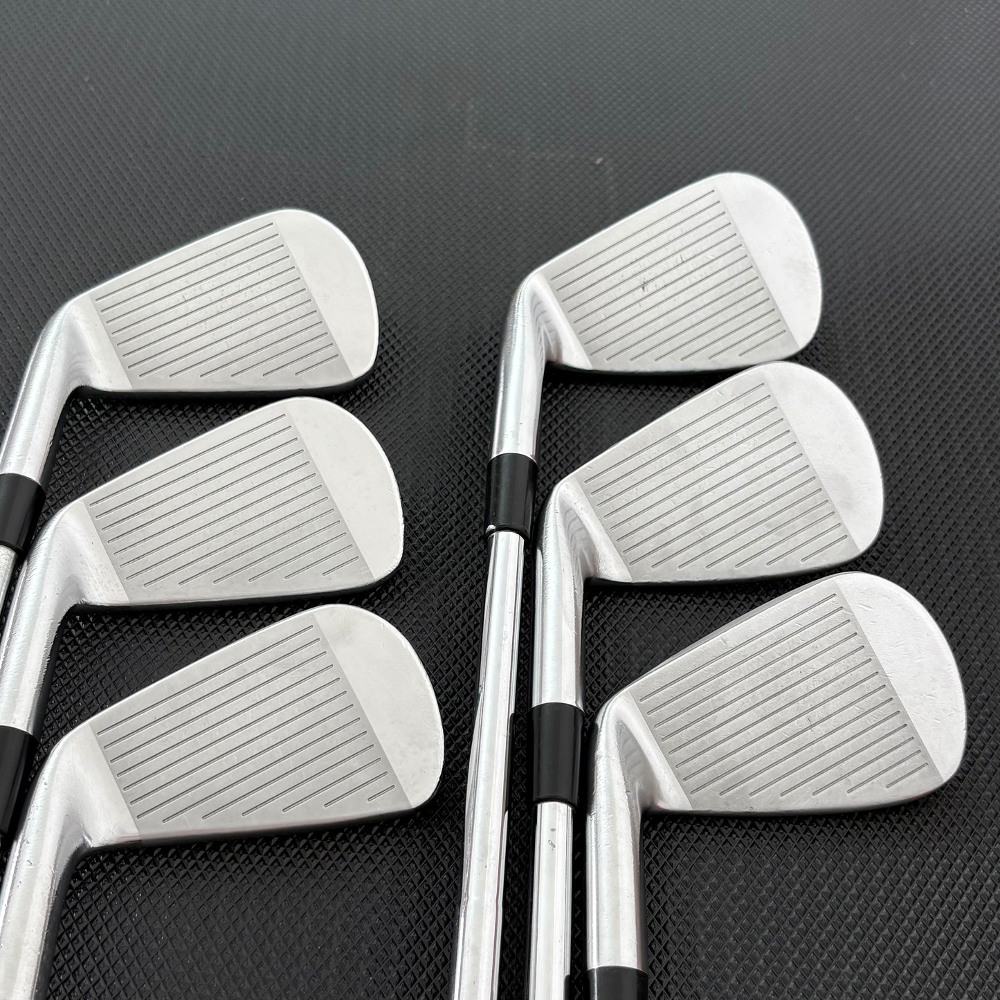 TAYLORMADE P760 IRON SET