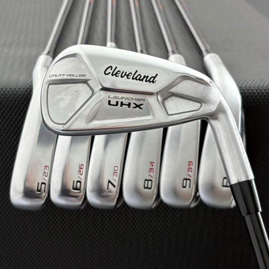 CLEVELAND LAUNCHER UHX IRON SET