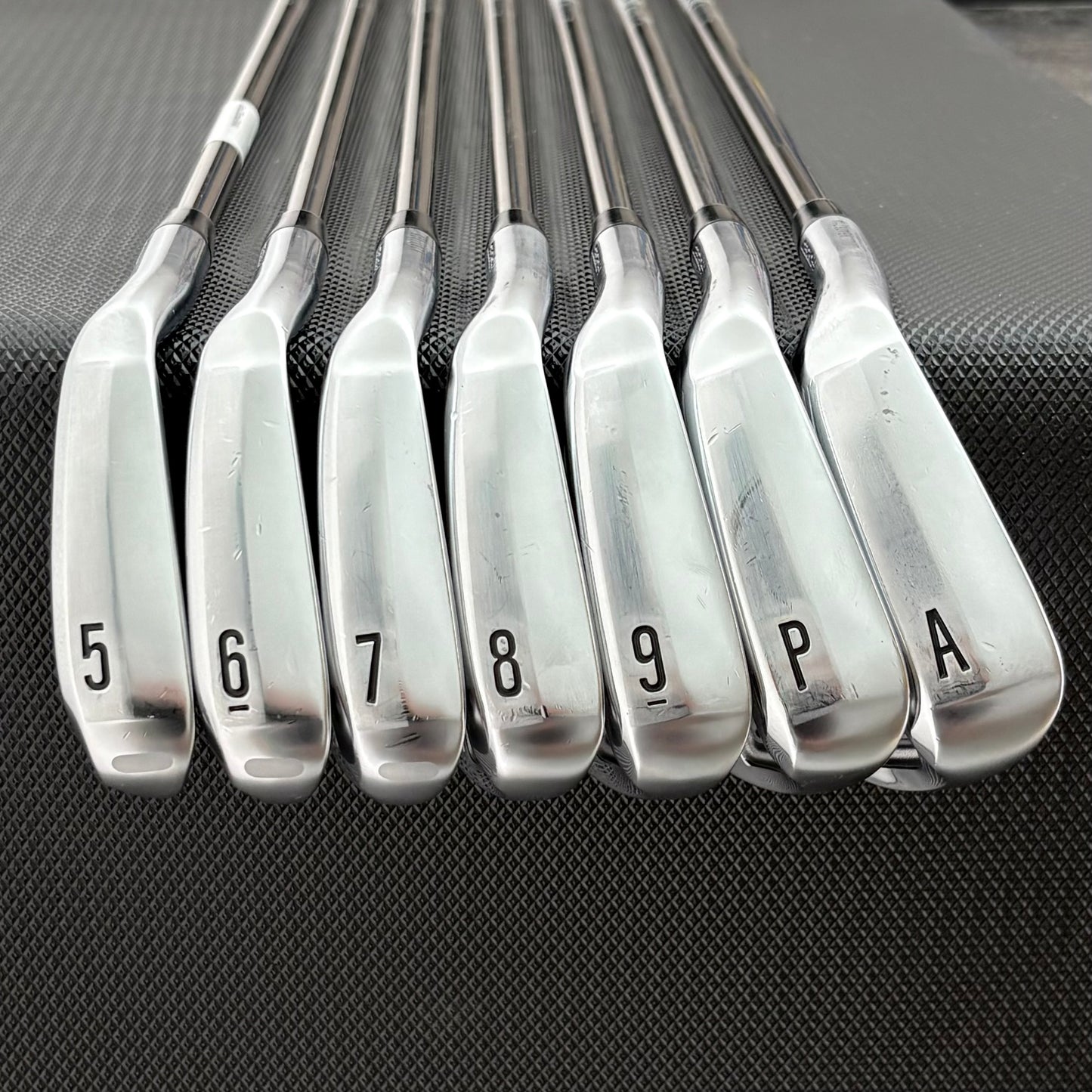 LH SRIXON ZXI5 IRON SET