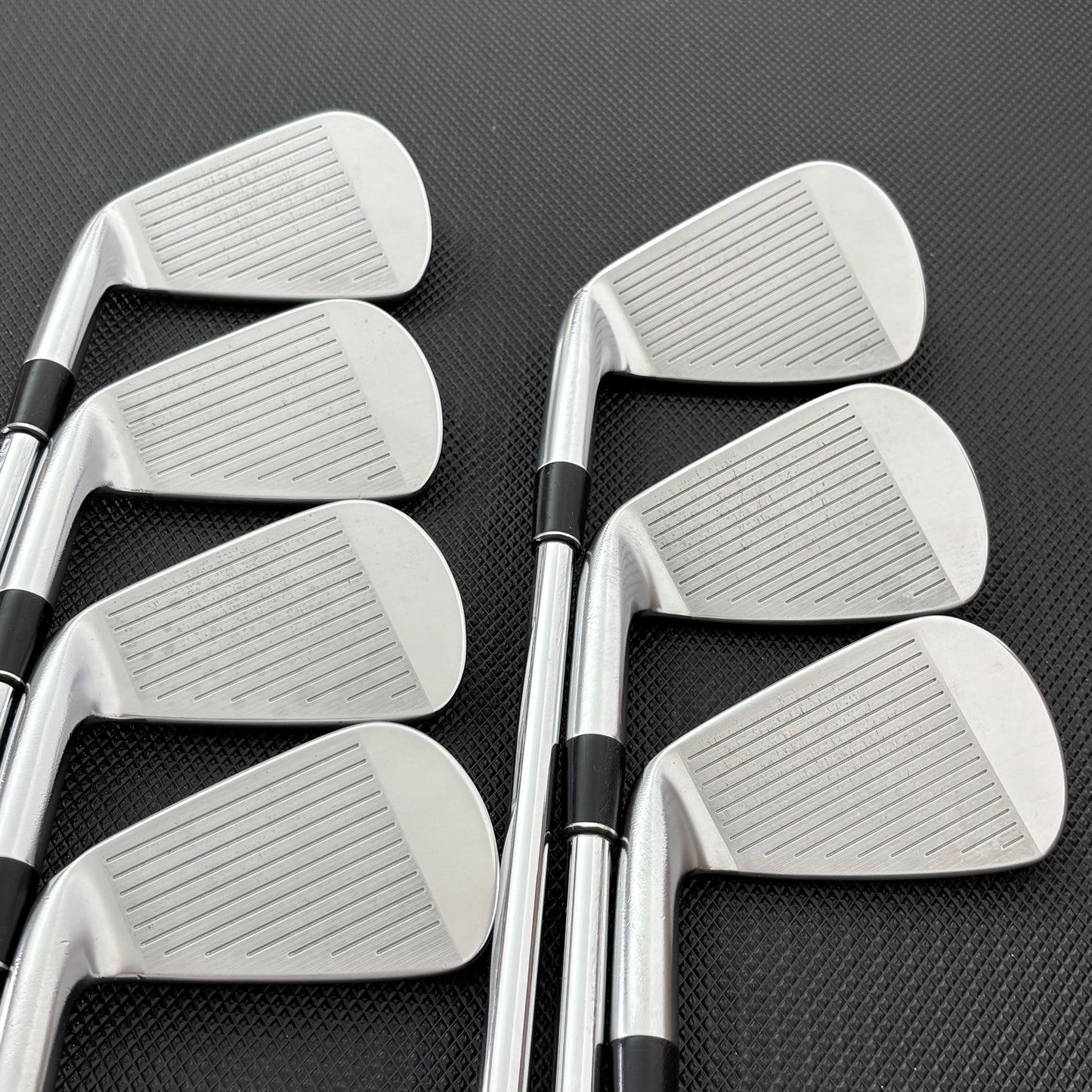SRIXON ZX5 IRON SET