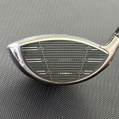 TAYLORMADE QI35 DRIVER (10.5 DEGREE) + HEADCOVER