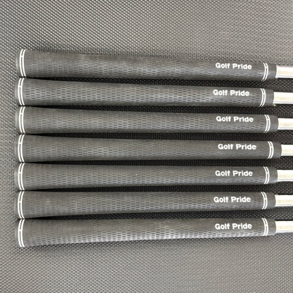 TAYLORMADE P770 2023 IRON SET