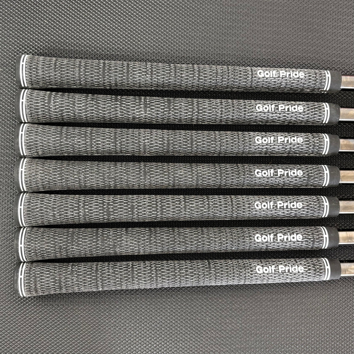 SRIXON ZXI7 IRON SET