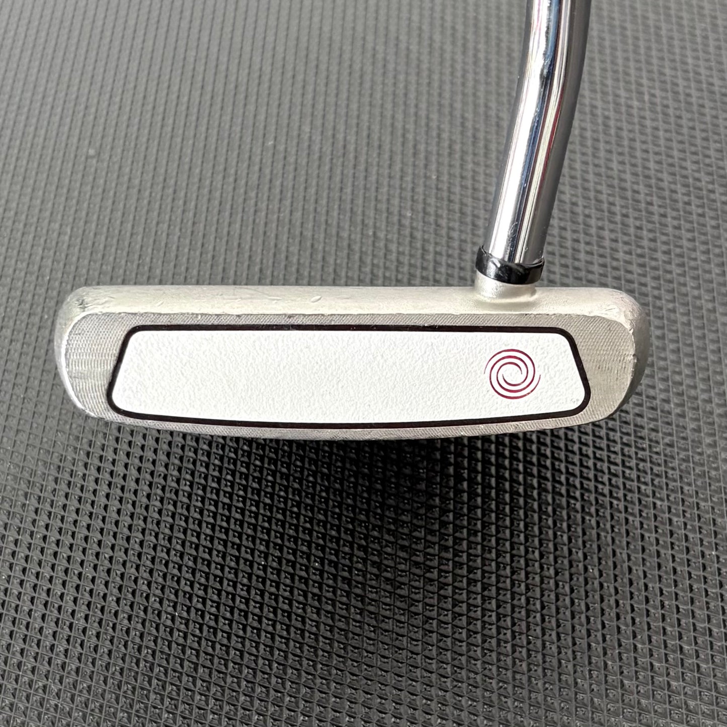 ODYSSEY WHITE HOT PRO V-LINE PUTTER (35")