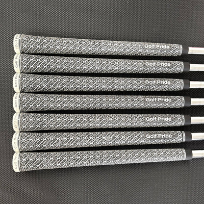 TITLEIST 620 CB IRON SET