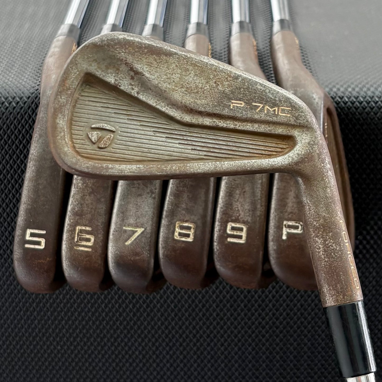 TAYLORMADE P7MC LIMITED EDITION RAW IRON SET