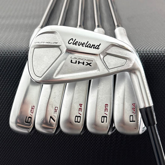 CLEVELAND LAUNCHER UHX IRON SET