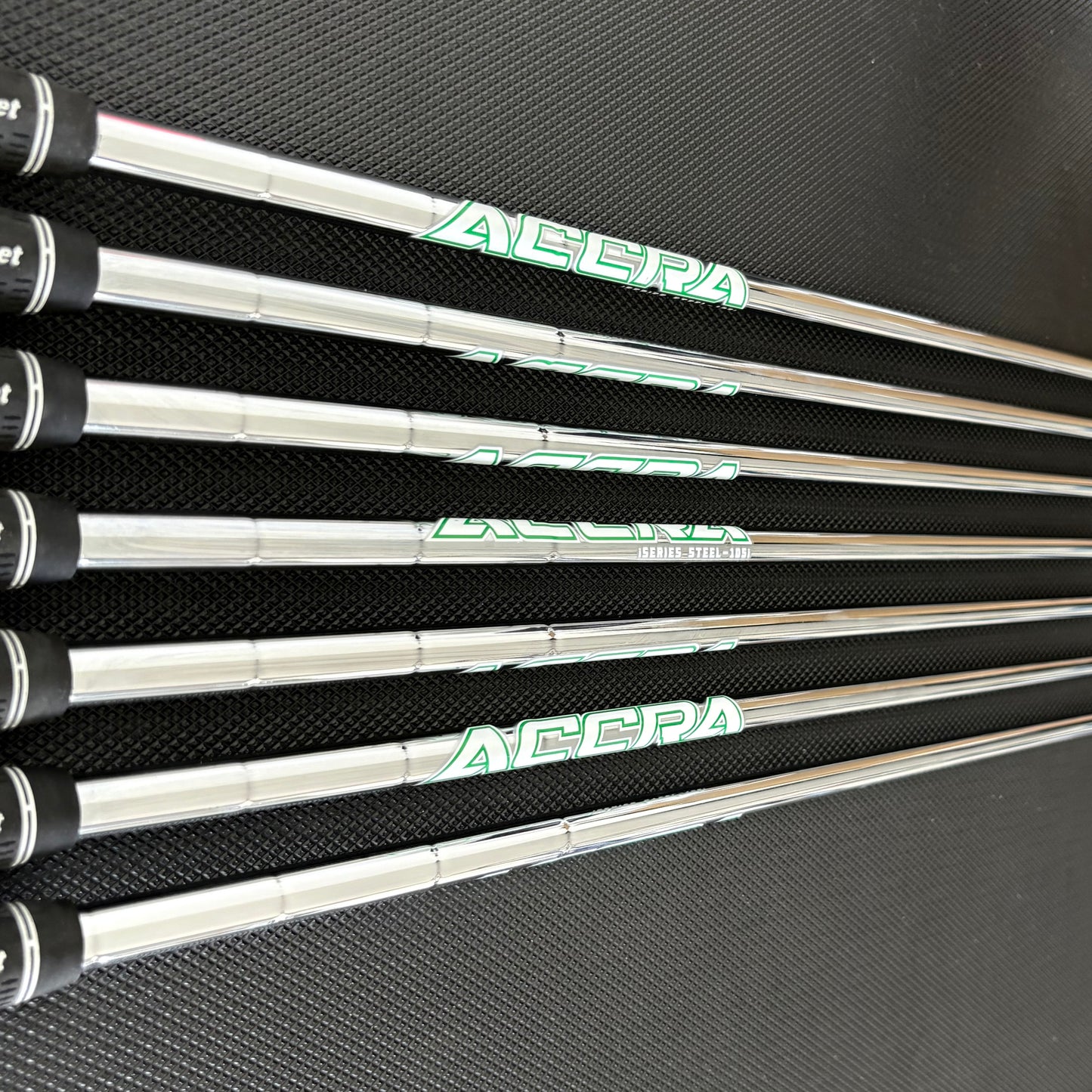 TITLEIST T200 2023 IRON SET