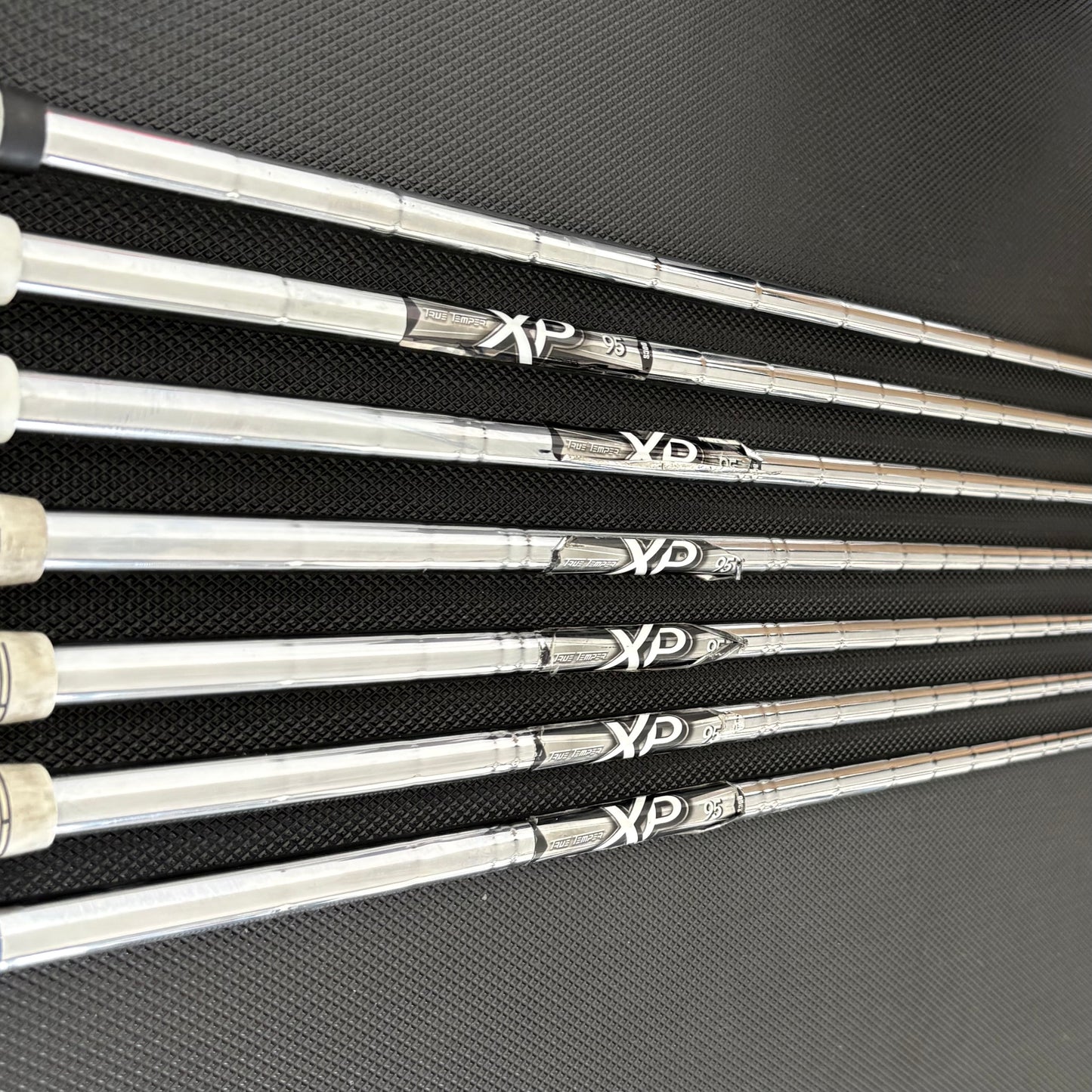 SRIXON ZX4 MKII IRON SET