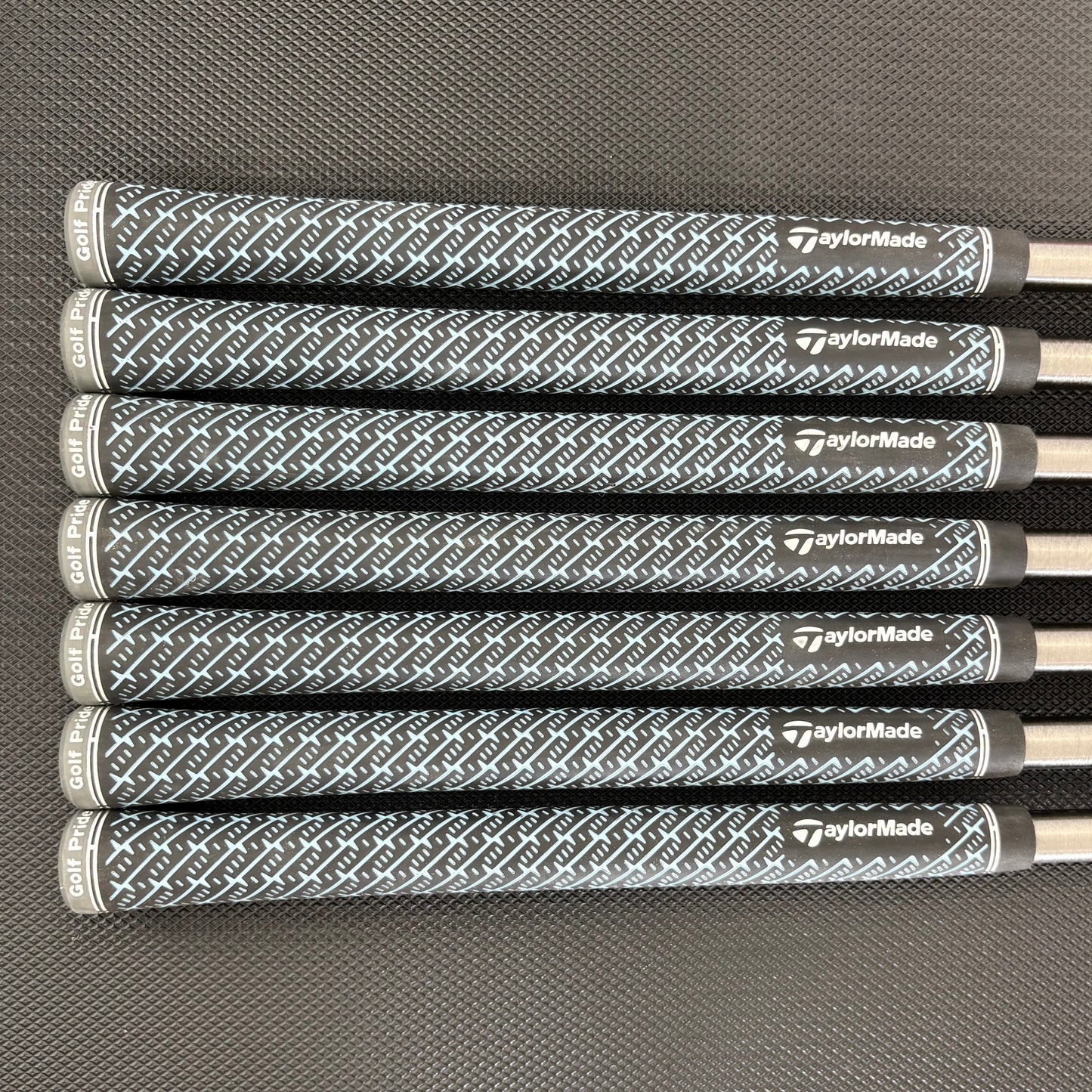 TAYLORMADE P790 2025 IRON SET