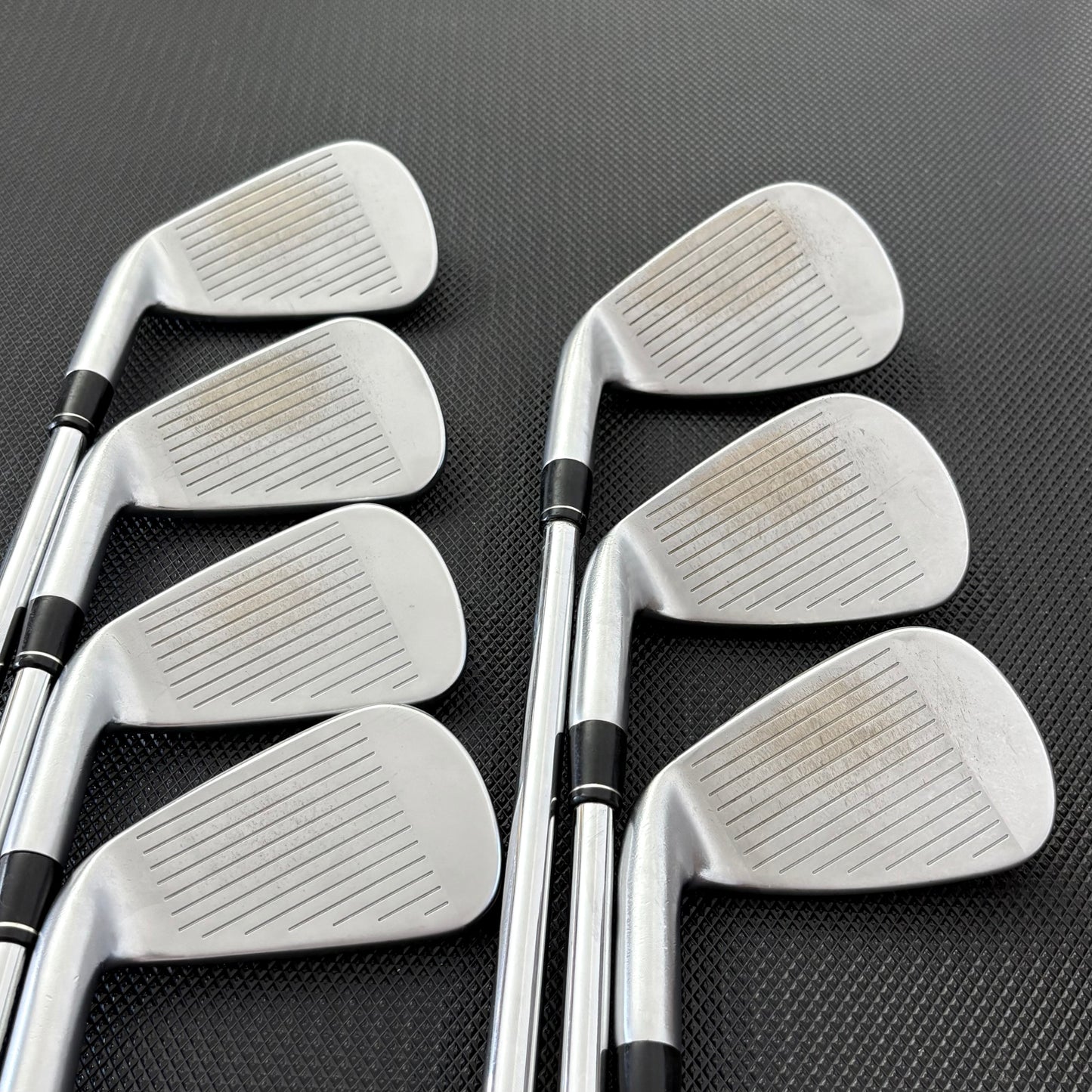 CALLAWAY APEX CF16 IRON SET