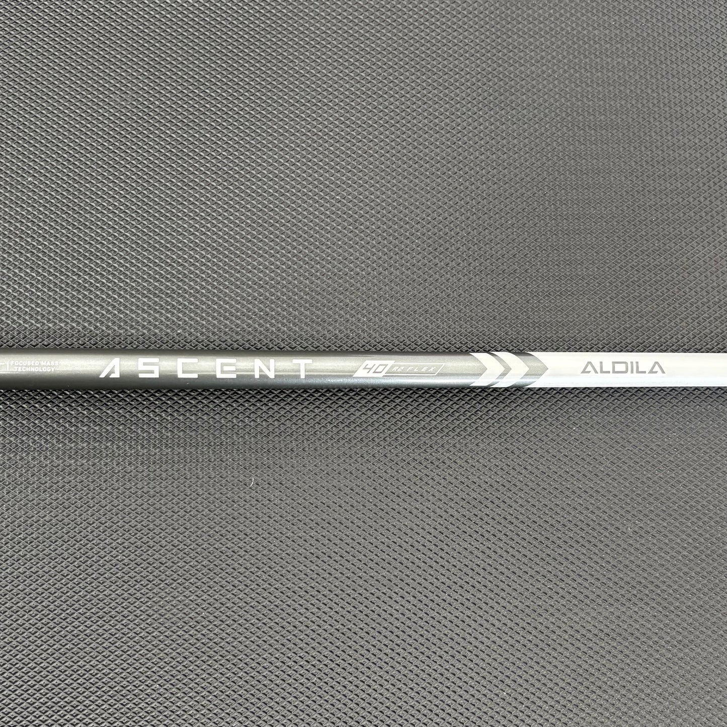ALDILA ASCENT ULTRALIGHT R2 REGULAR 40G WOOD SHAFT + MIZUNO TIP (42.5")