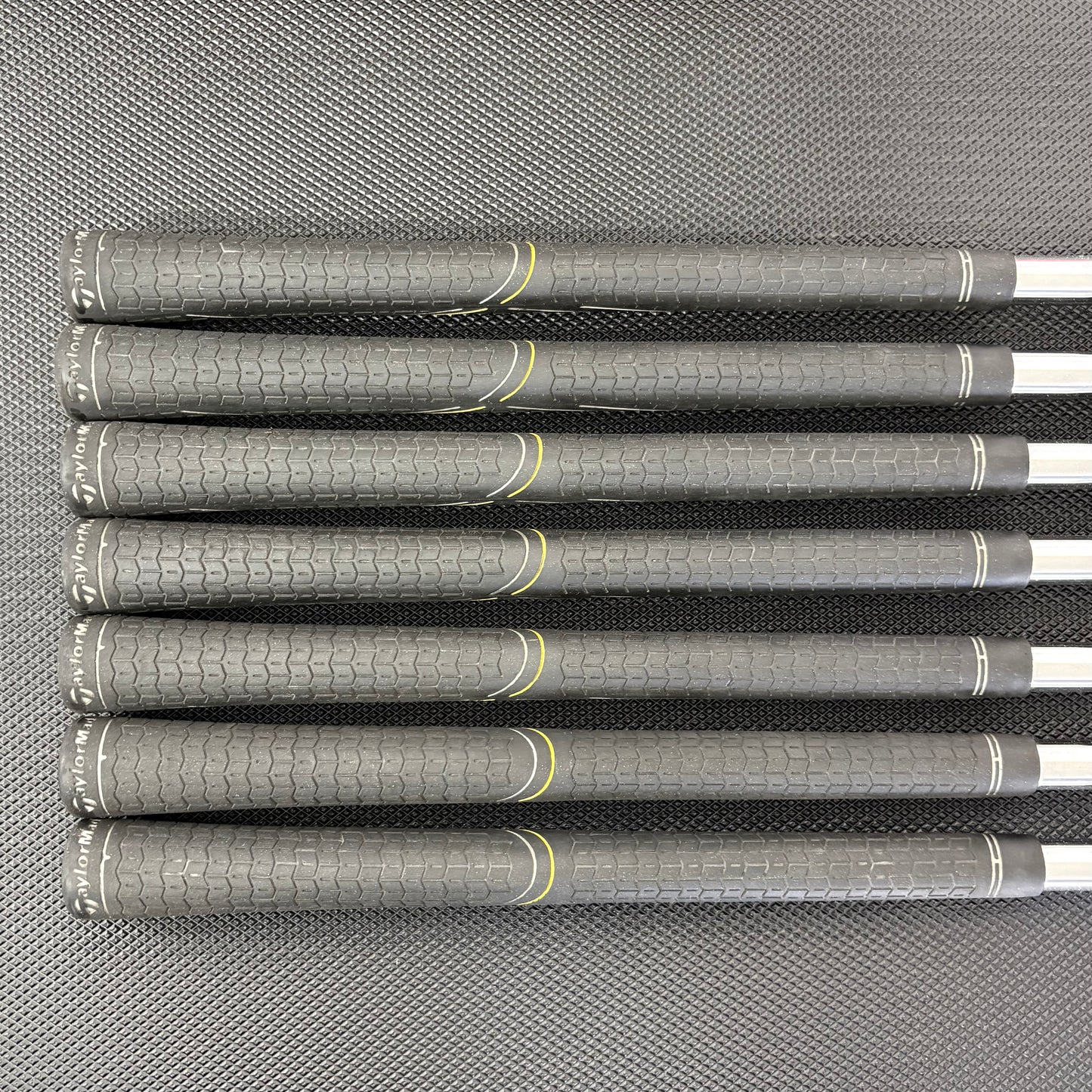 TAYLORMADE BURNER PLUS IRON SET