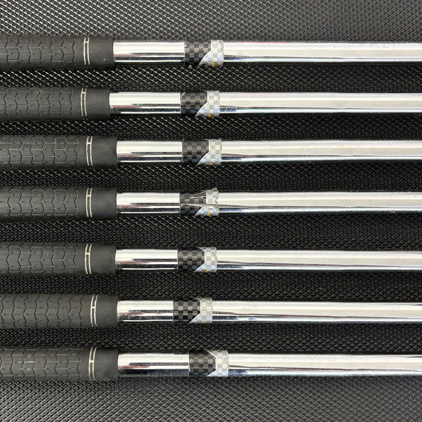 TAYLORMADE BURNER PLUS IRON SET