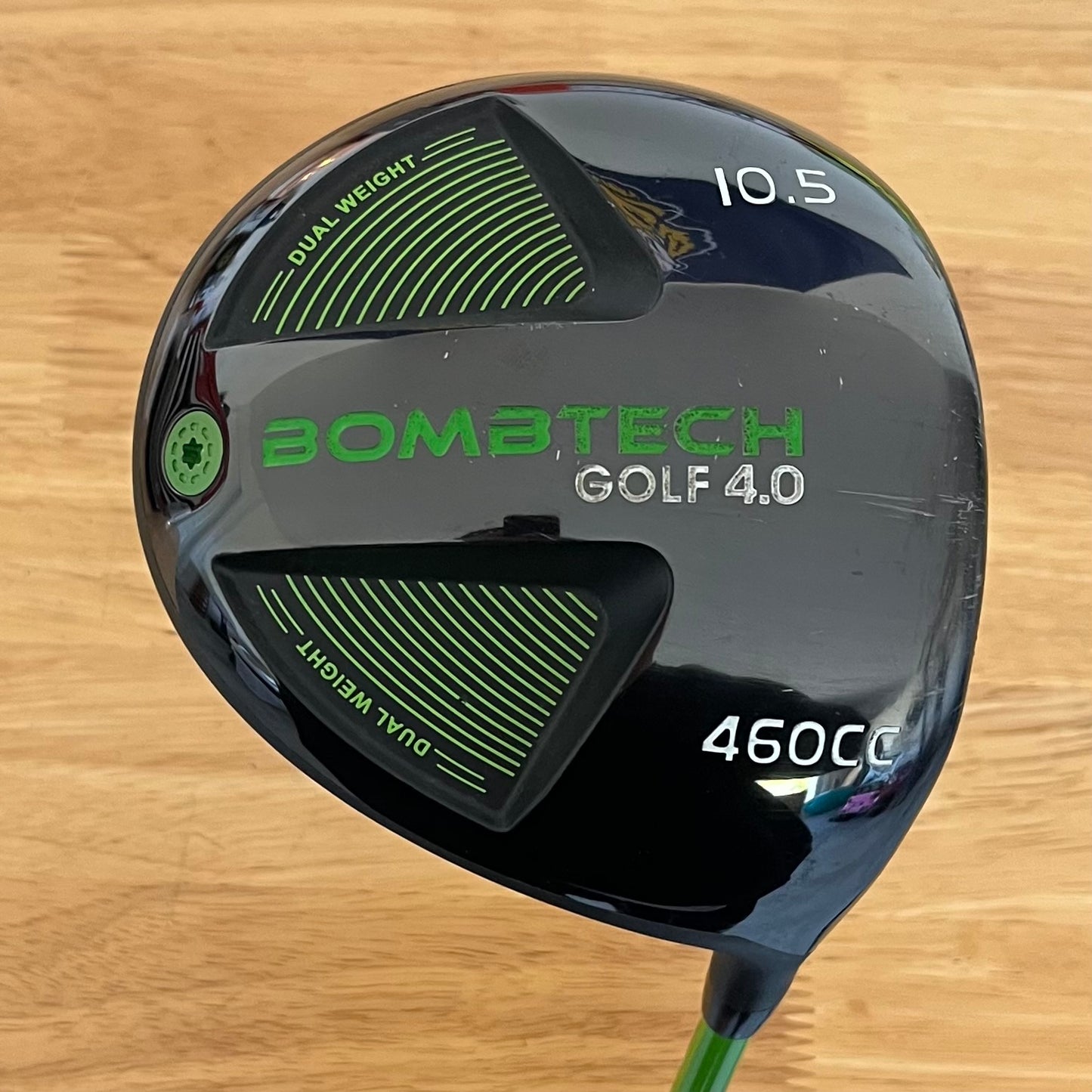 BOMBTECH 4.0 DRIVER (10.5 DEGREE) + HEADCOVER