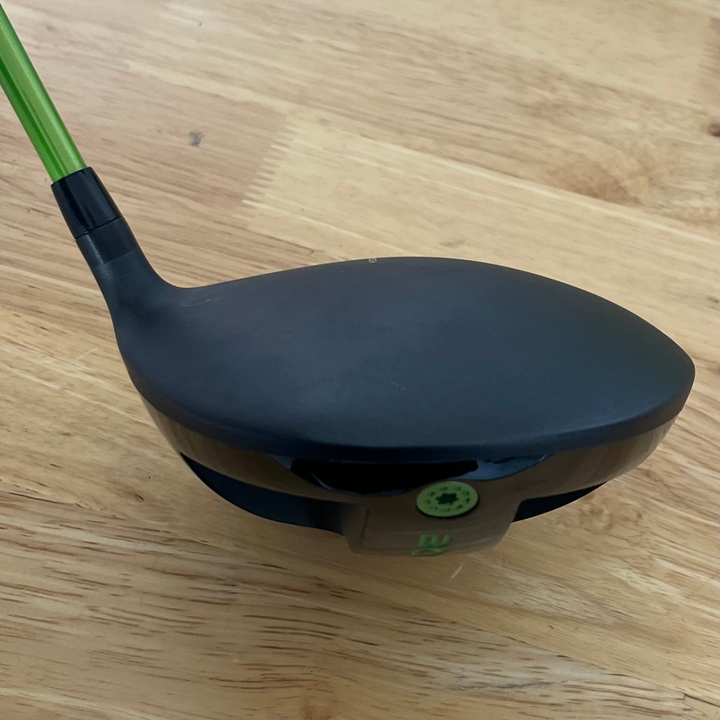 BOMBTECH 4.0 DRIVER (10.5 DEGREE) + HEADCOVER