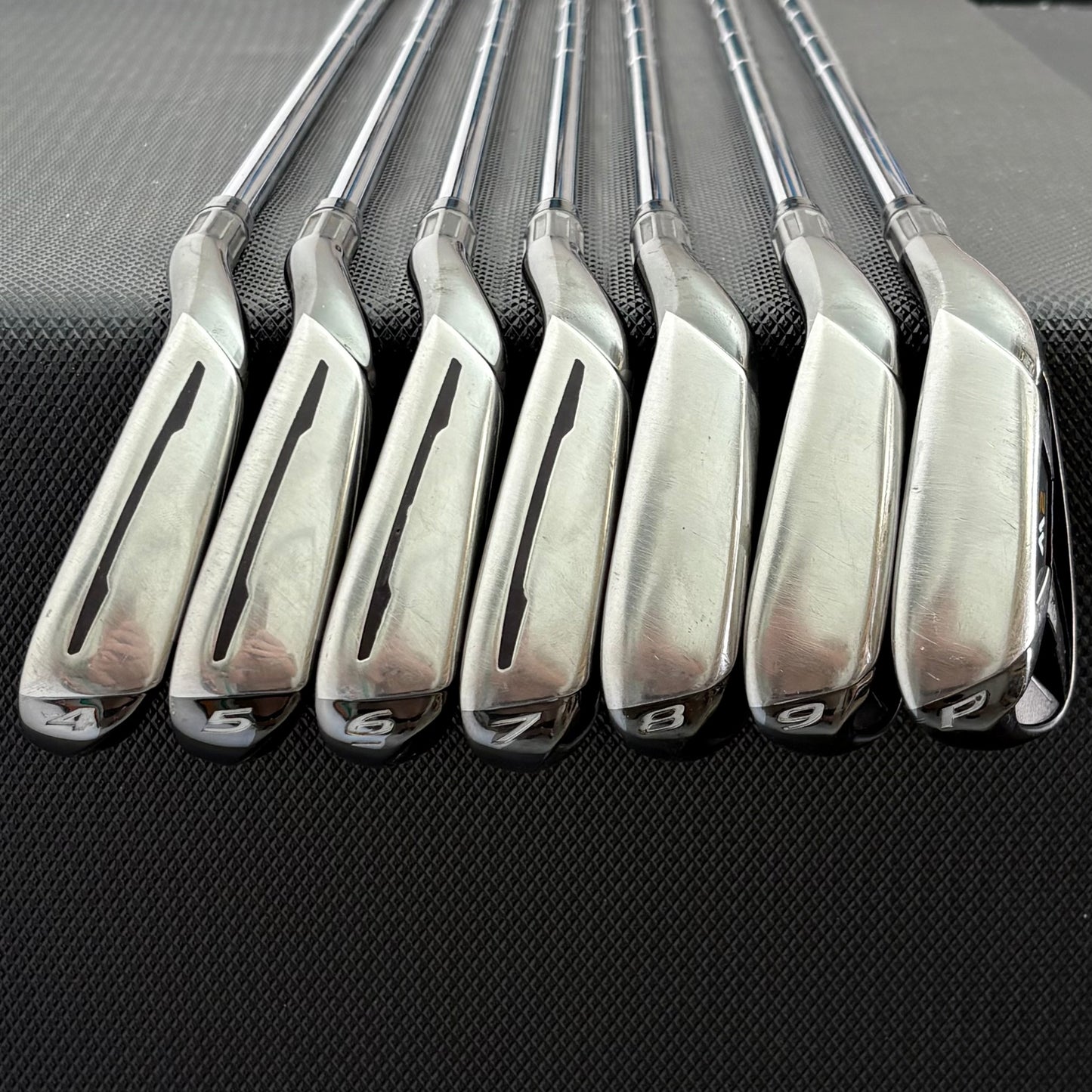 TAYLORMADE M2 IRON SET