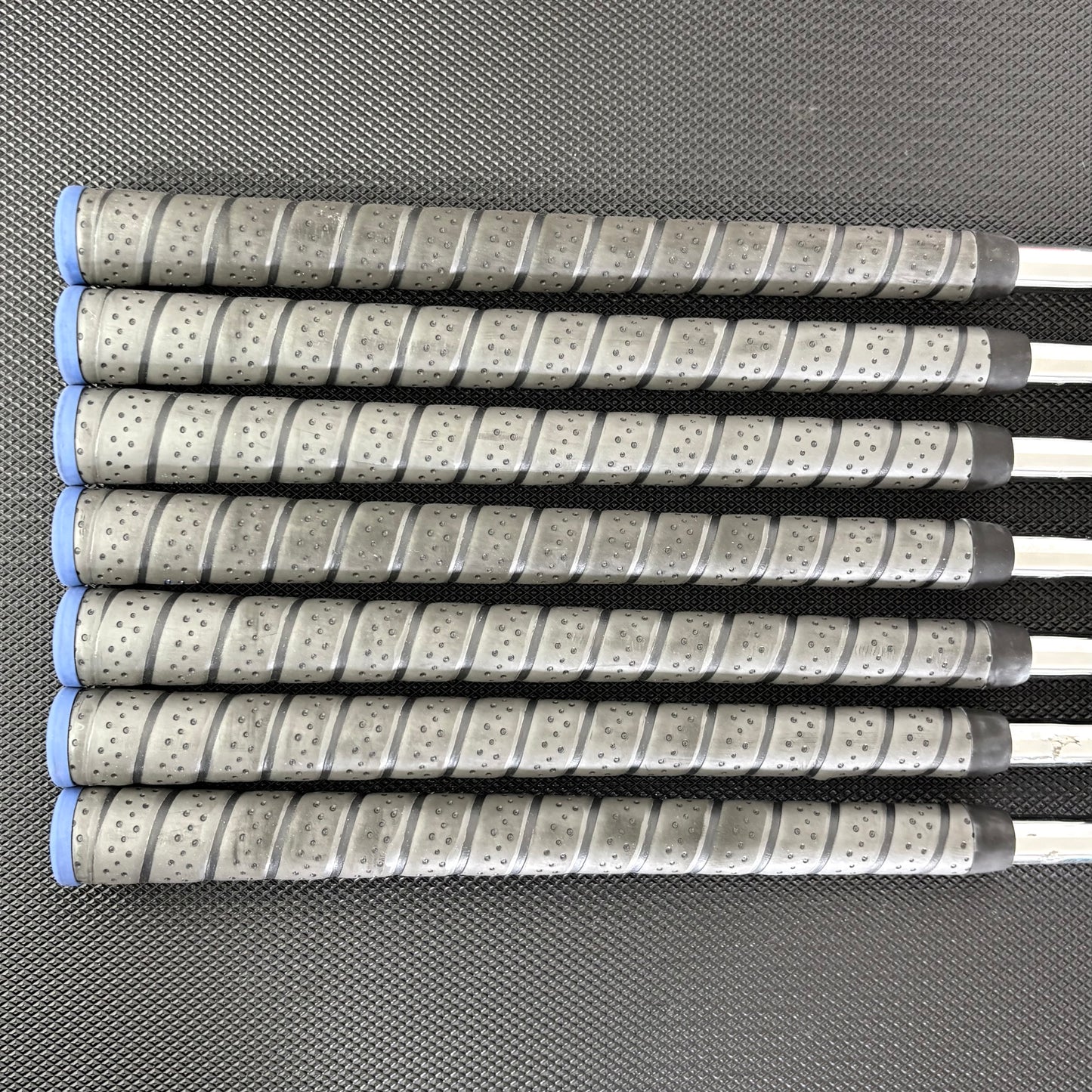 TAYLORMADE BURNER PLUS IRON SET