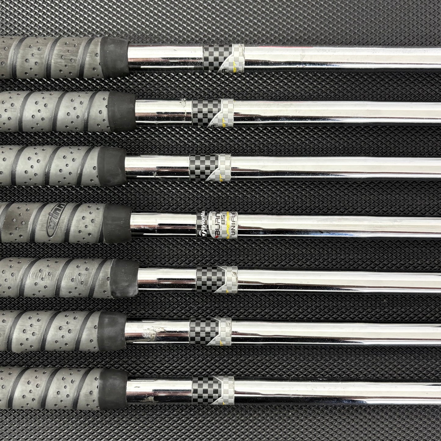 TAYLORMADE BURNER PLUS IRON SET