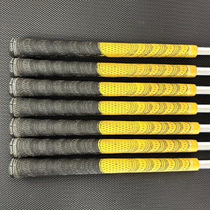 TAYLORMADE M5 IRON SET