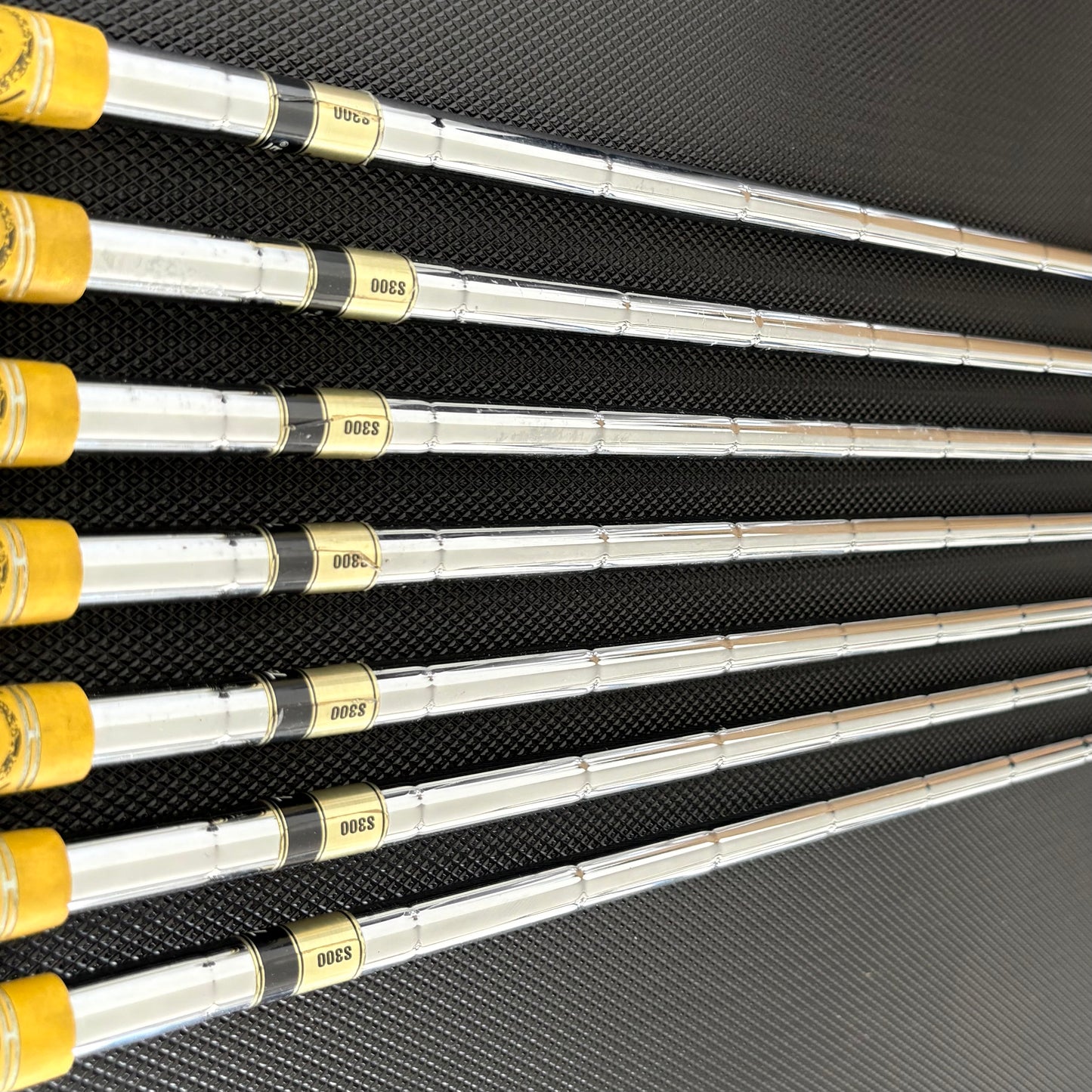 TAYLORMADE M5 IRON SET