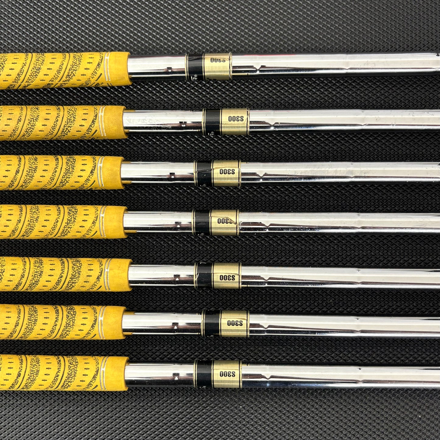 TAYLORMADE M5 IRON SET