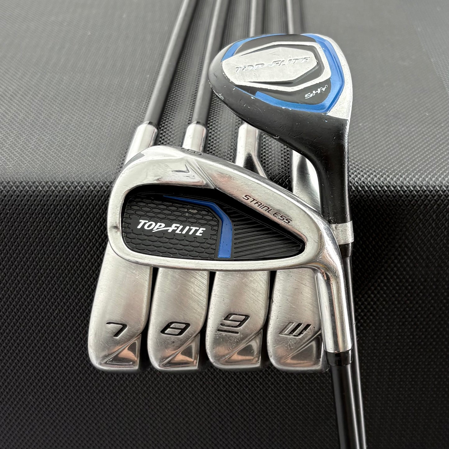 TOP FLITE STAINLESS IRON SET