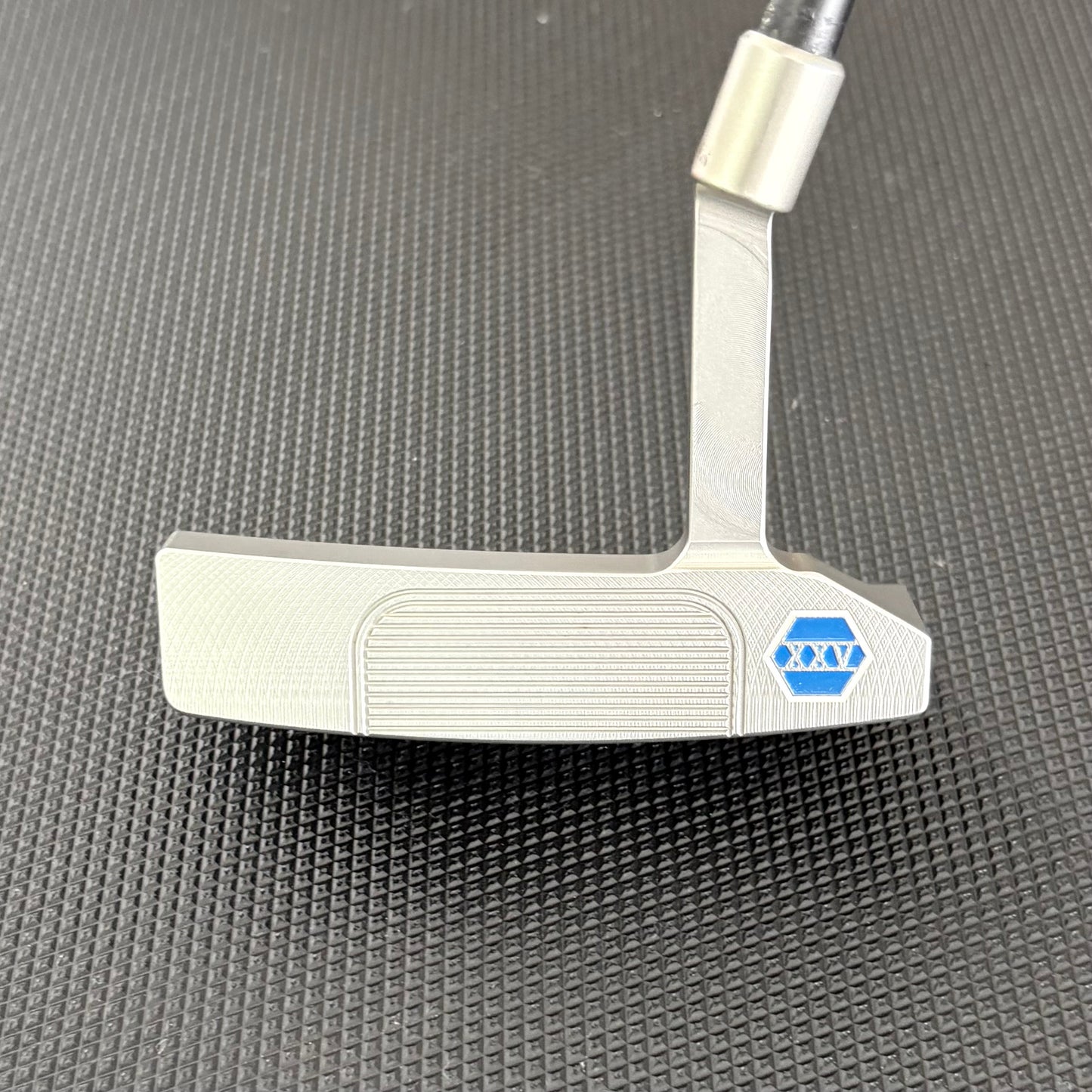 BETTINARDI 25TH ANNIVERSARY QUEEN B 6 PUTTER (34.5") + HEADCOVER