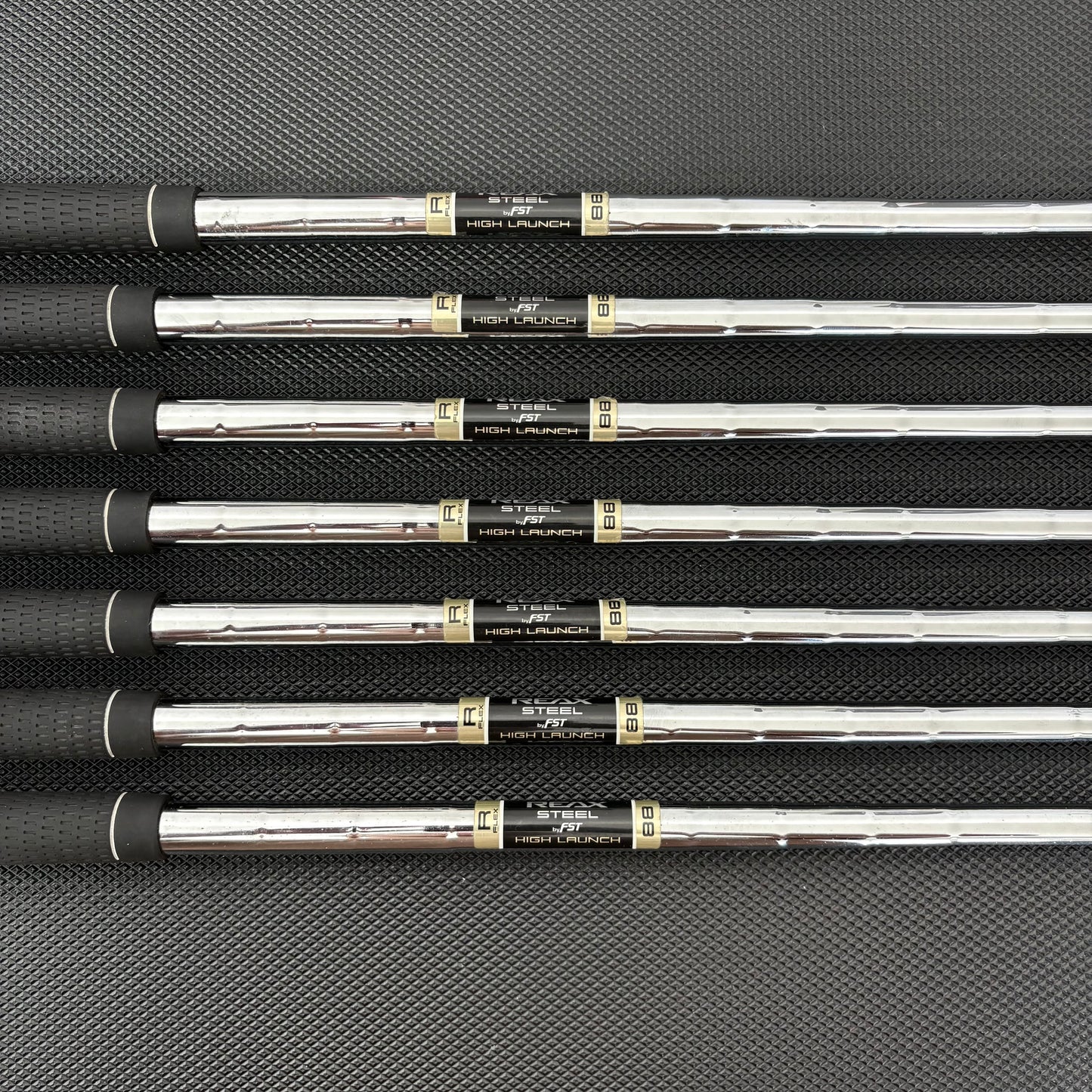 TAYLORMADE M2 IRON SET