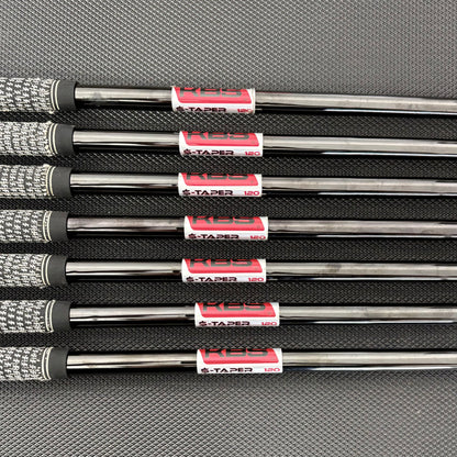 COBRA KING TOUR BLACK 2025 IRON SET