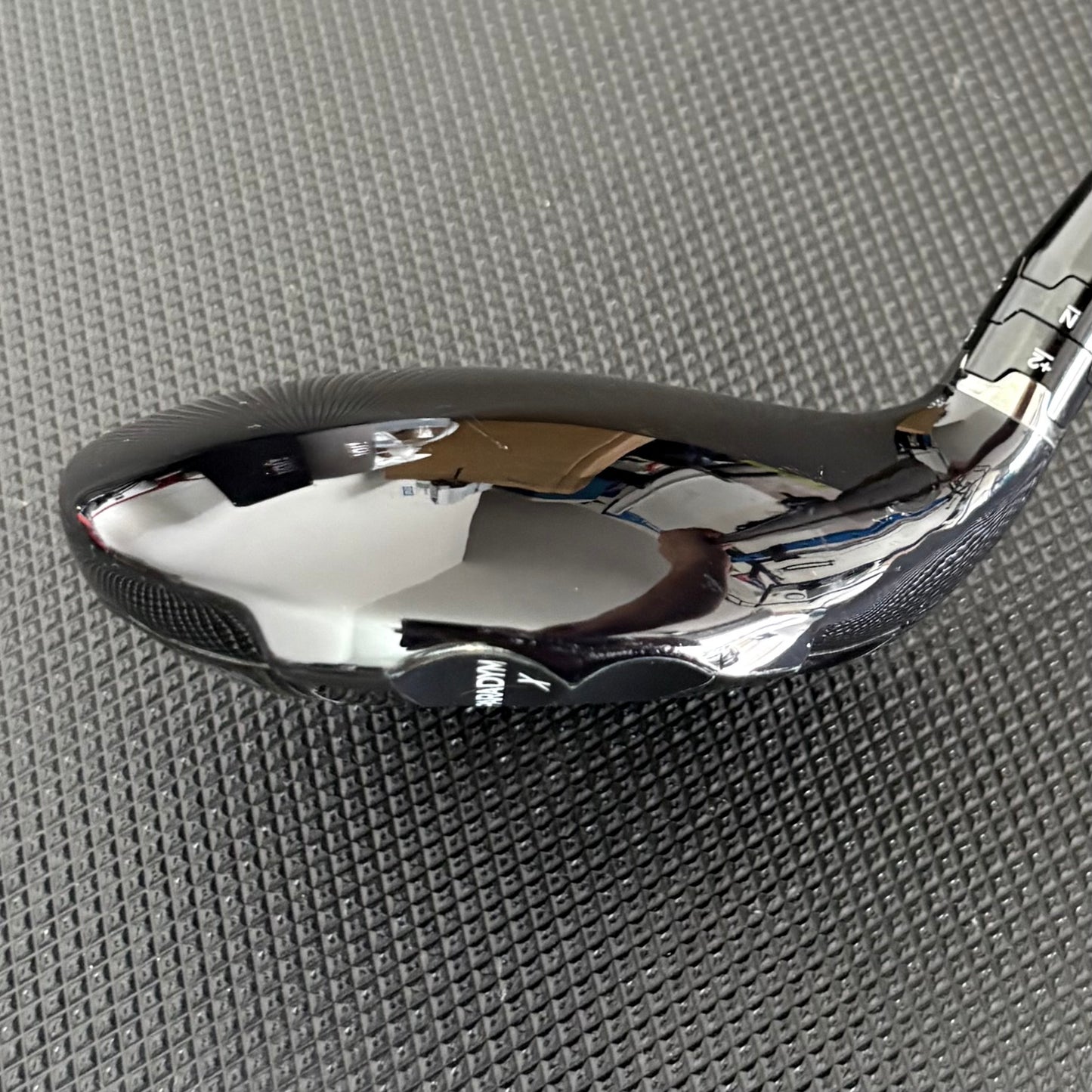 LH CALLAWAY PARADYM X 4 HYBRID (21 DEGREE)
