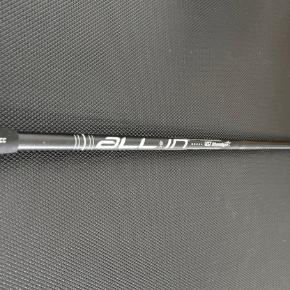 NEVER COMPROMISE RESERVE 1 TOUR PUTTER (33.5") + HEADCOVER