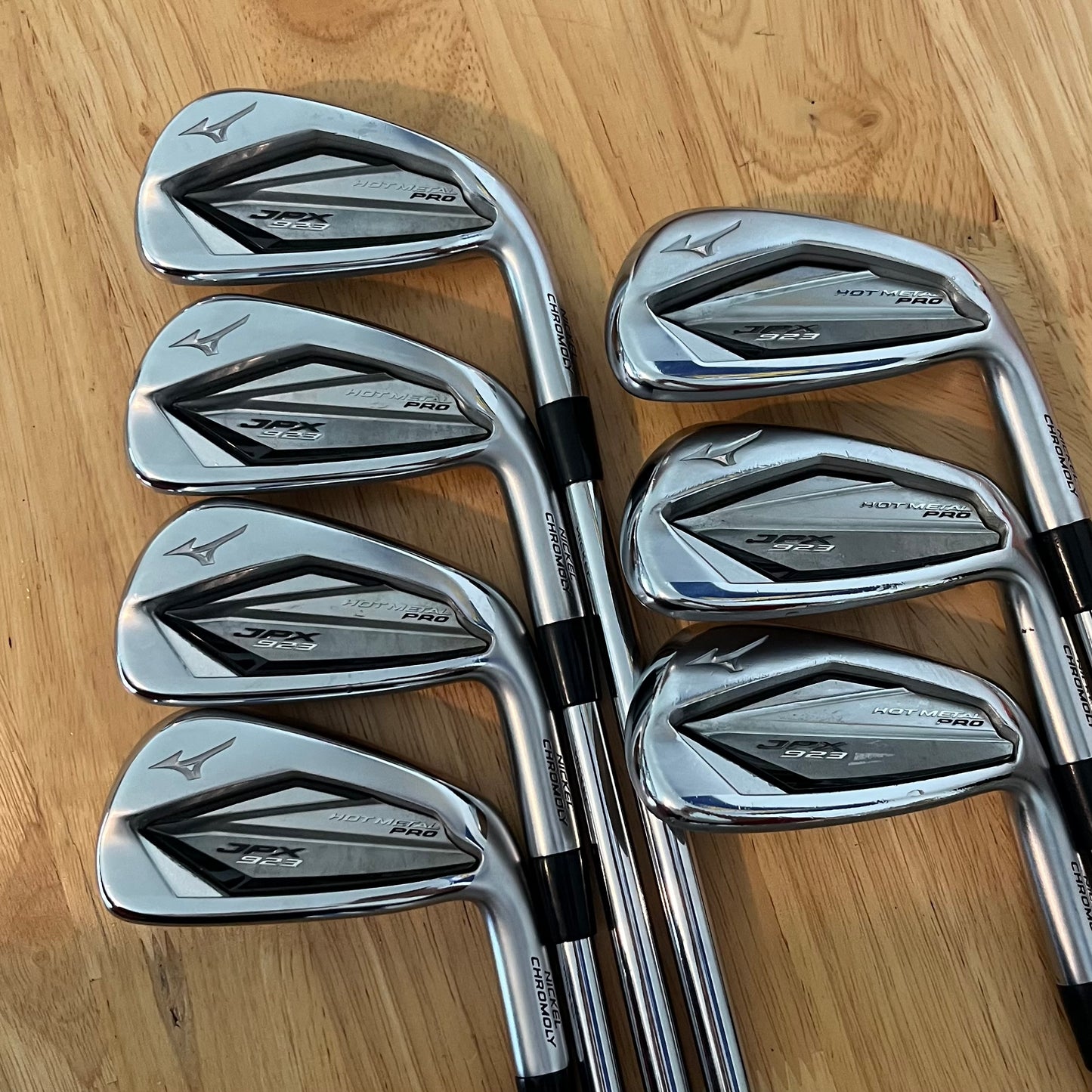 MIZUNO JPX 923 HOT METAL PRO IRON SET