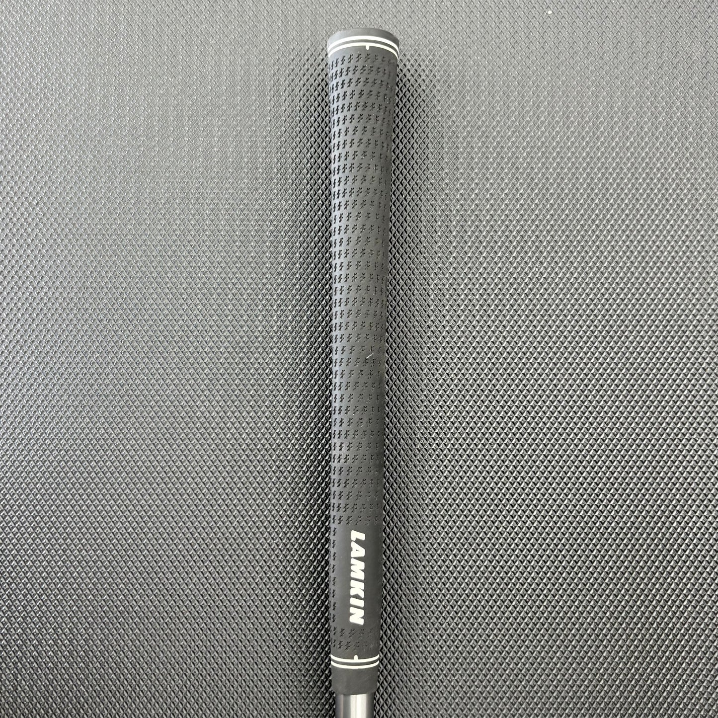 TITLEIST GT3 DRIVER (9 DEGREE) + HEADCOVER