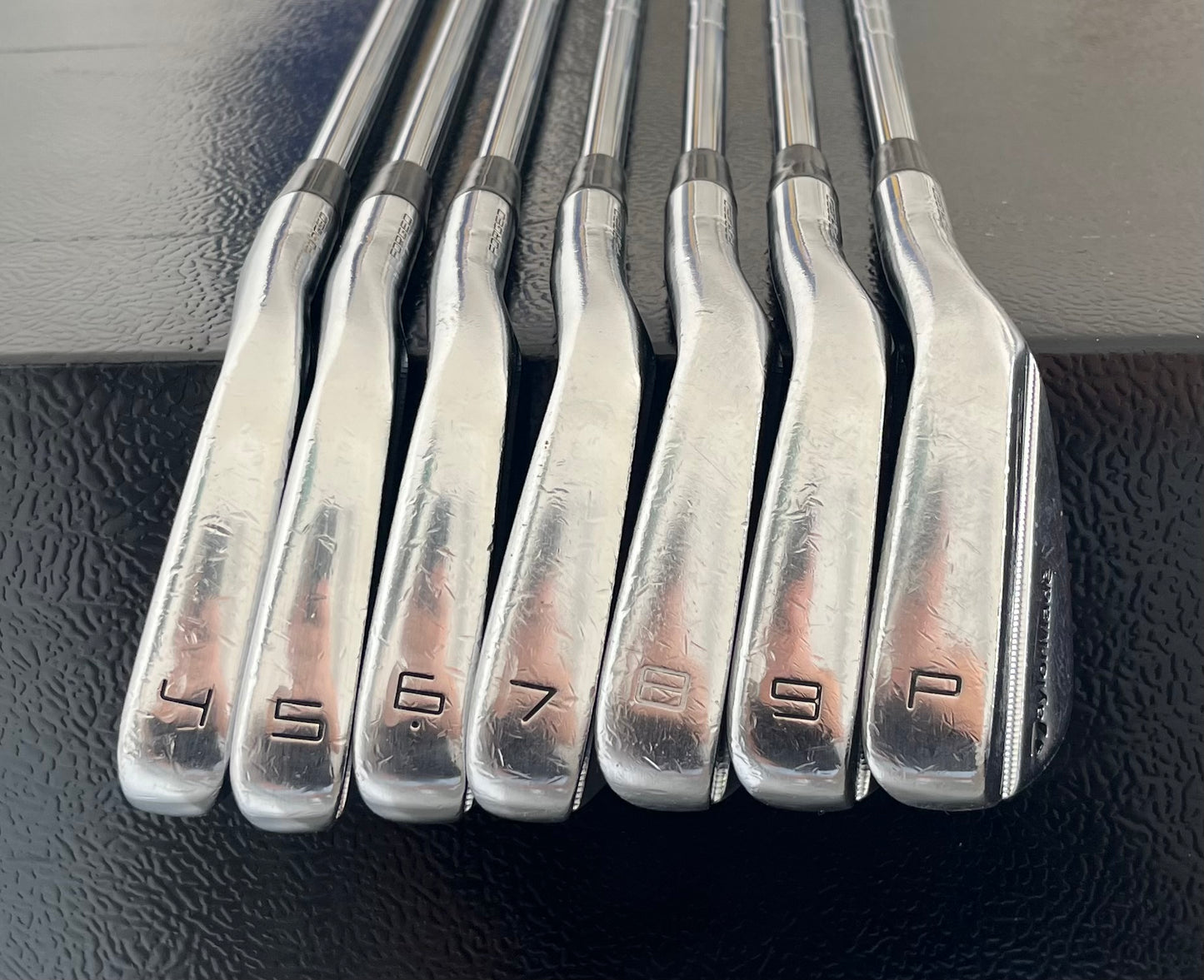 TAYLORMADE P730 IRON SET