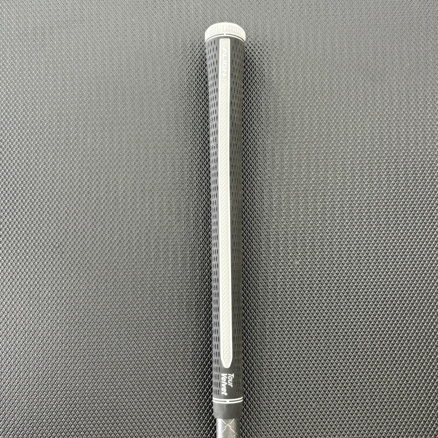 COBRA DS ADAPT LS DRIVER (9 DEGREE) + HEADCOVER