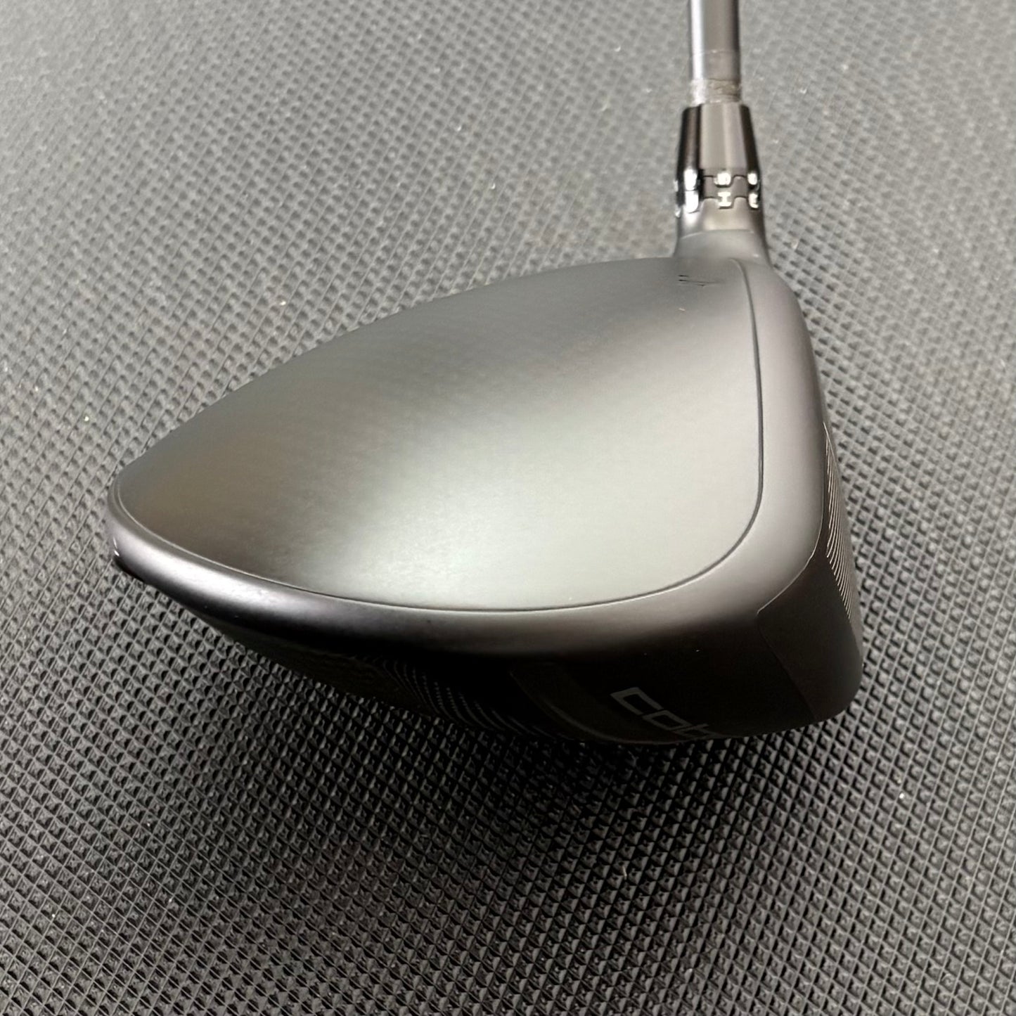 COBRA DS ADAPT LS DRIVER (9 DEGREE) + HEADCOVER