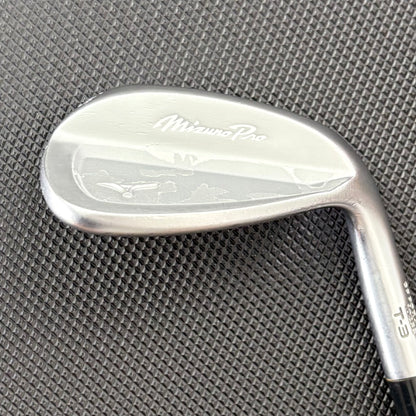 MIZUNO PRO T-3 SOFT WHITE SATIN WEDGE (60 DEGREE)
